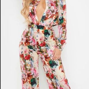 PRETTY LITTLETHING Floral trousers